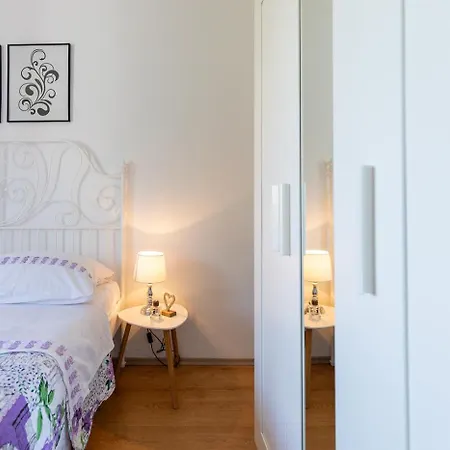 Sanja-marino Apartment *